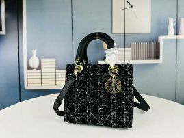 Picture of Dior Lady Handbags _SKUfw148957437fw
